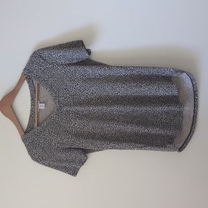 Athleta leopard print t shirt.